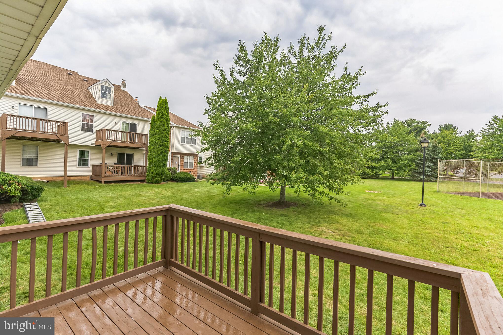 NORTHRIDGE ESTATES - Residential