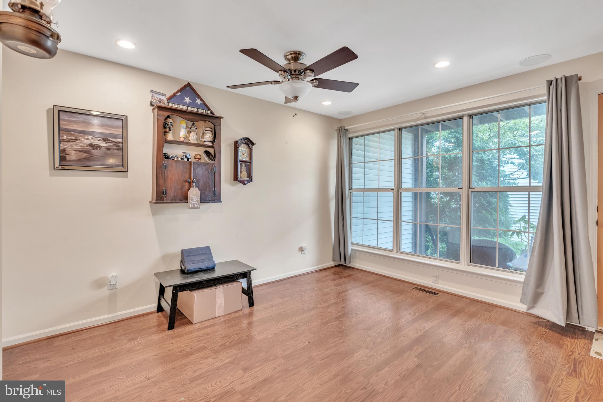 NORTHRIDGE ESTATES - Residential