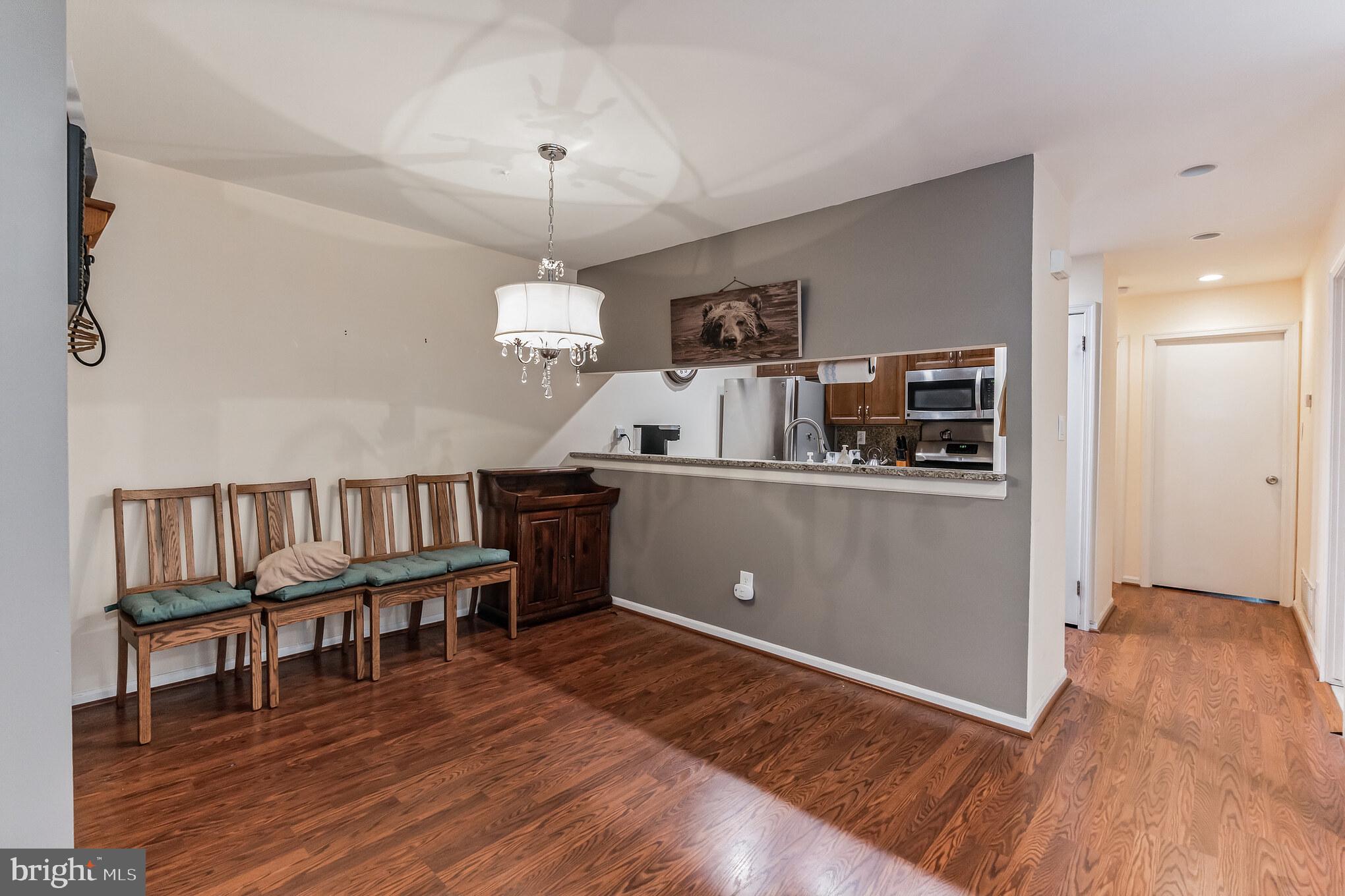 NORTHRIDGE ESTATES - Residential