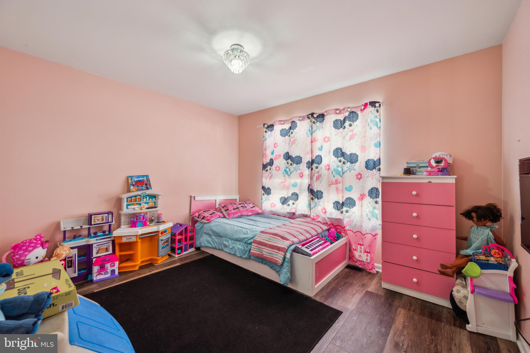 WOODCREST HILLS - Residential