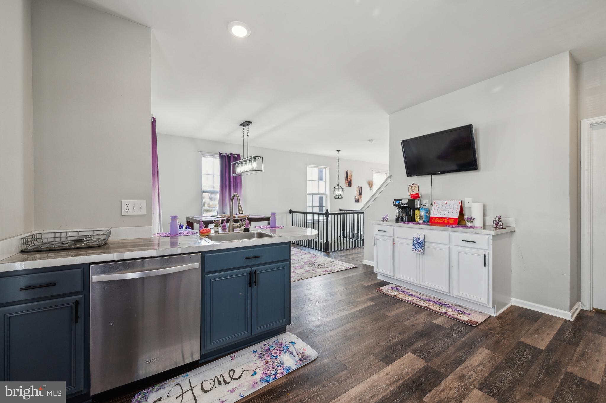 WOODCREST HILLS - Residential