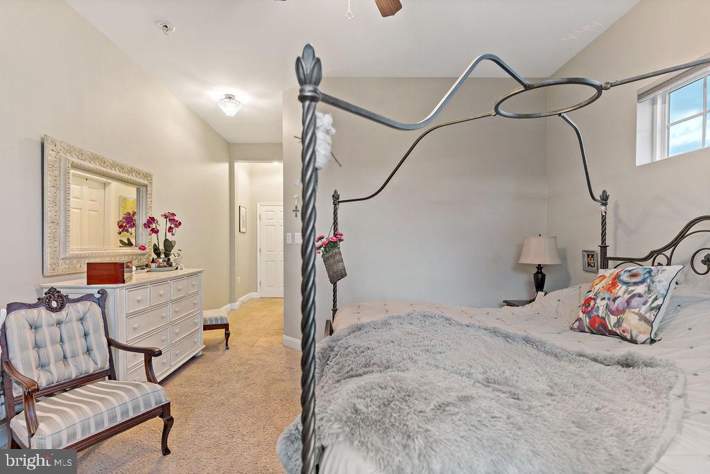 ARCADIA SPRINGS - Residential