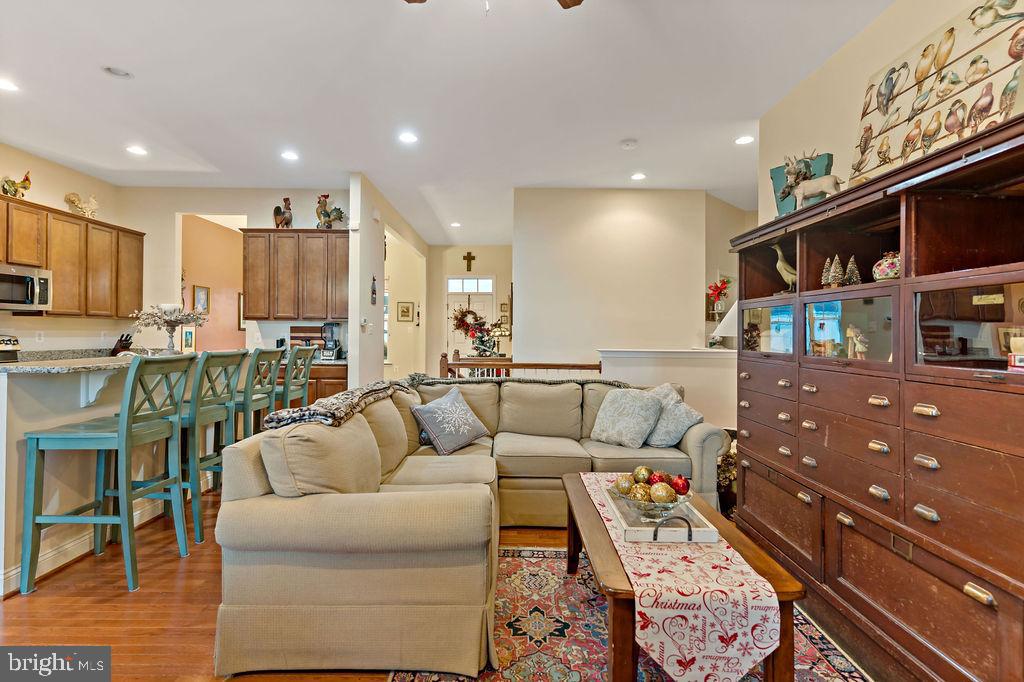 ARCADIA SPRINGS - Residential