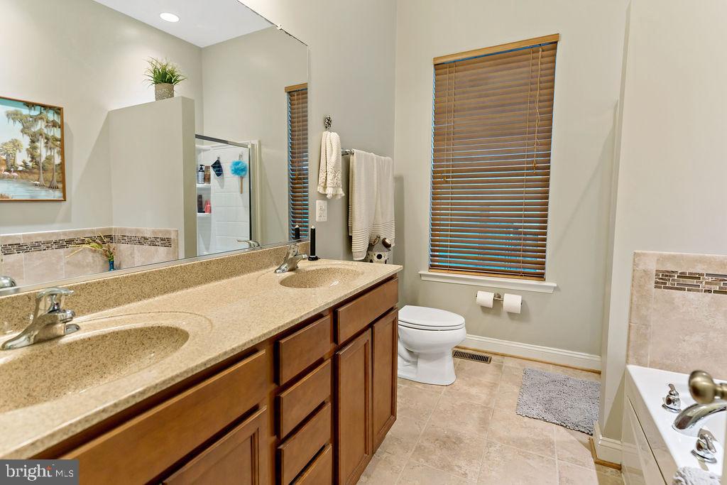 ARCADIA SPRINGS - Residential