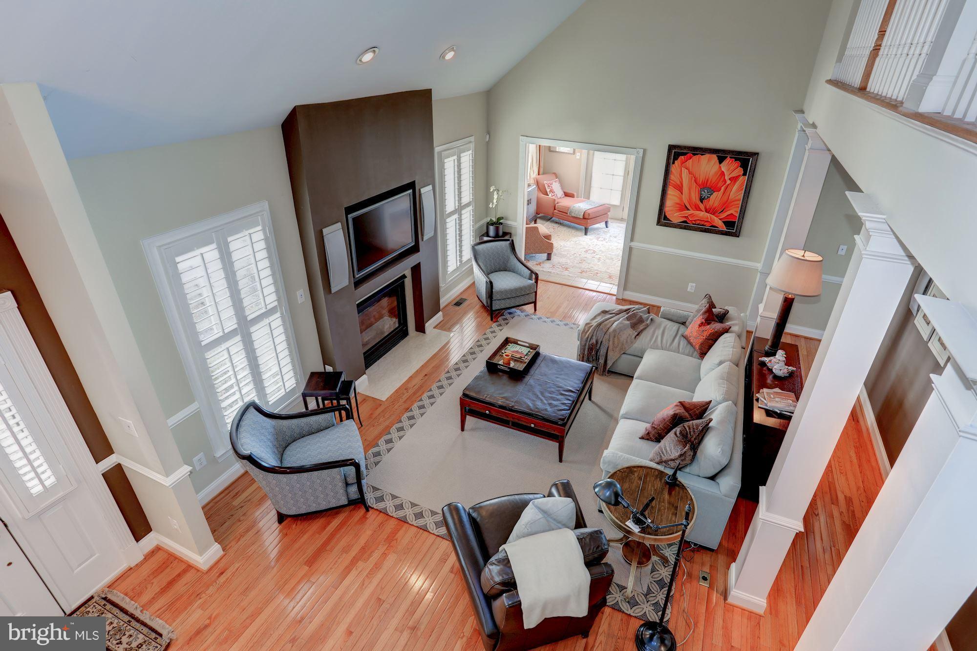 SOUTH RIDING - Residential