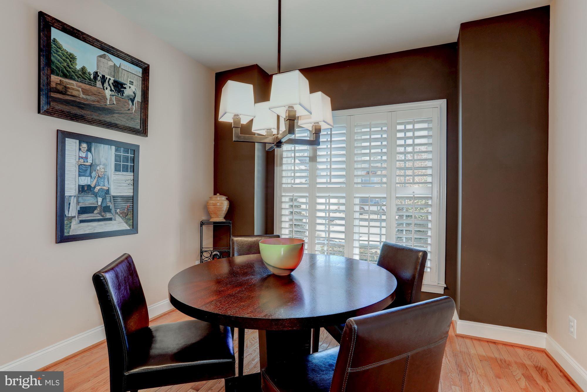 SOUTH RIDING - Residential