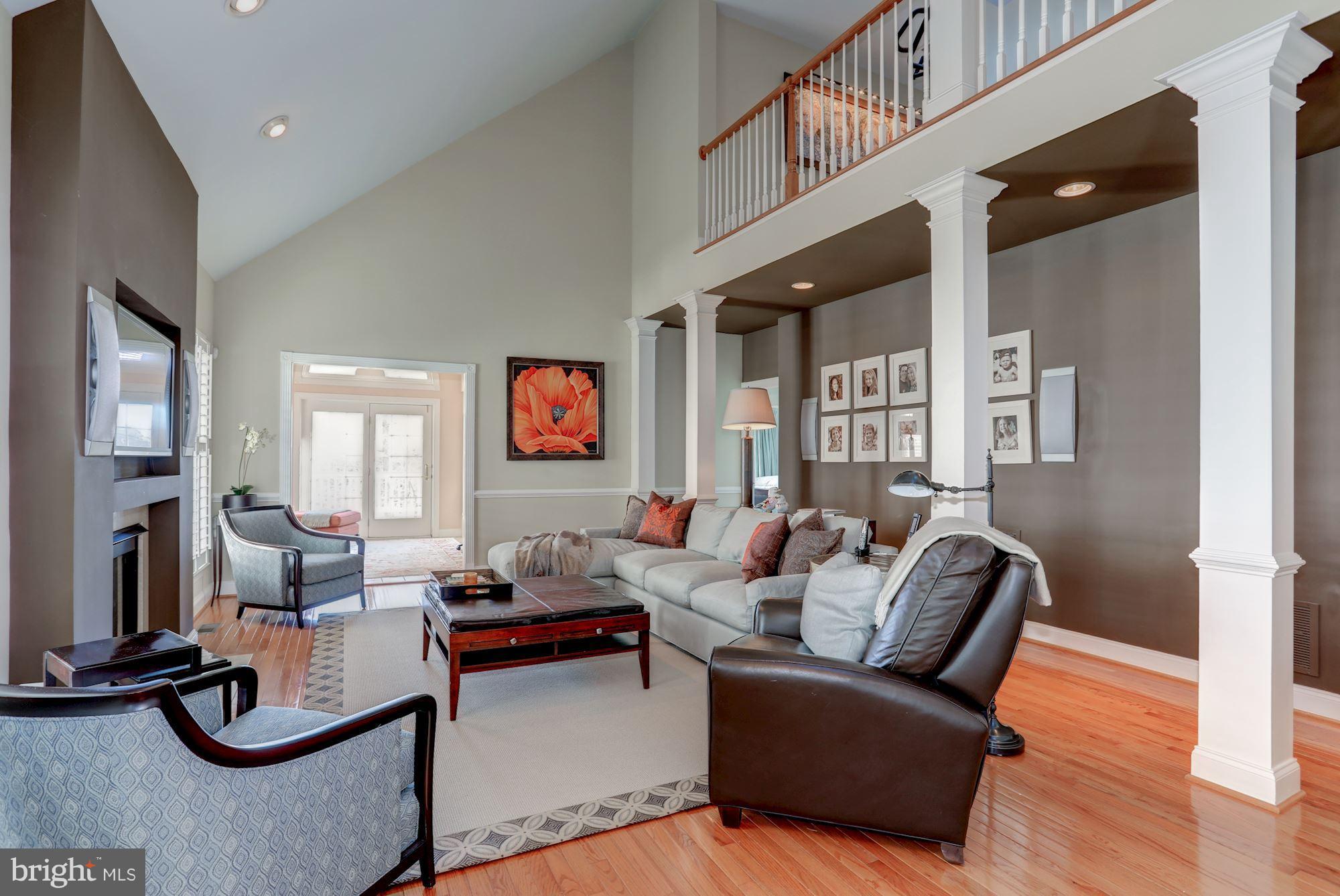 SOUTH RIDING - Residential