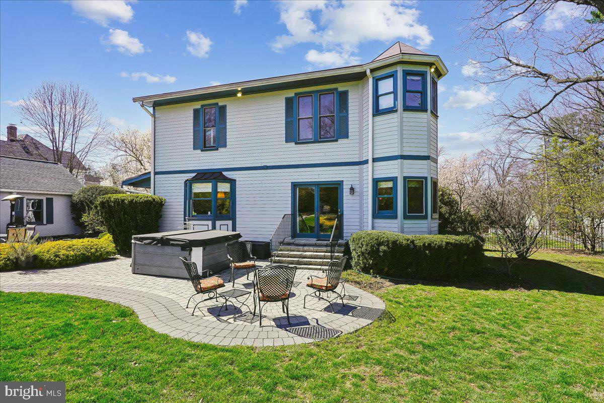 PT ROCKVILLE TWN RES 1 - Residential