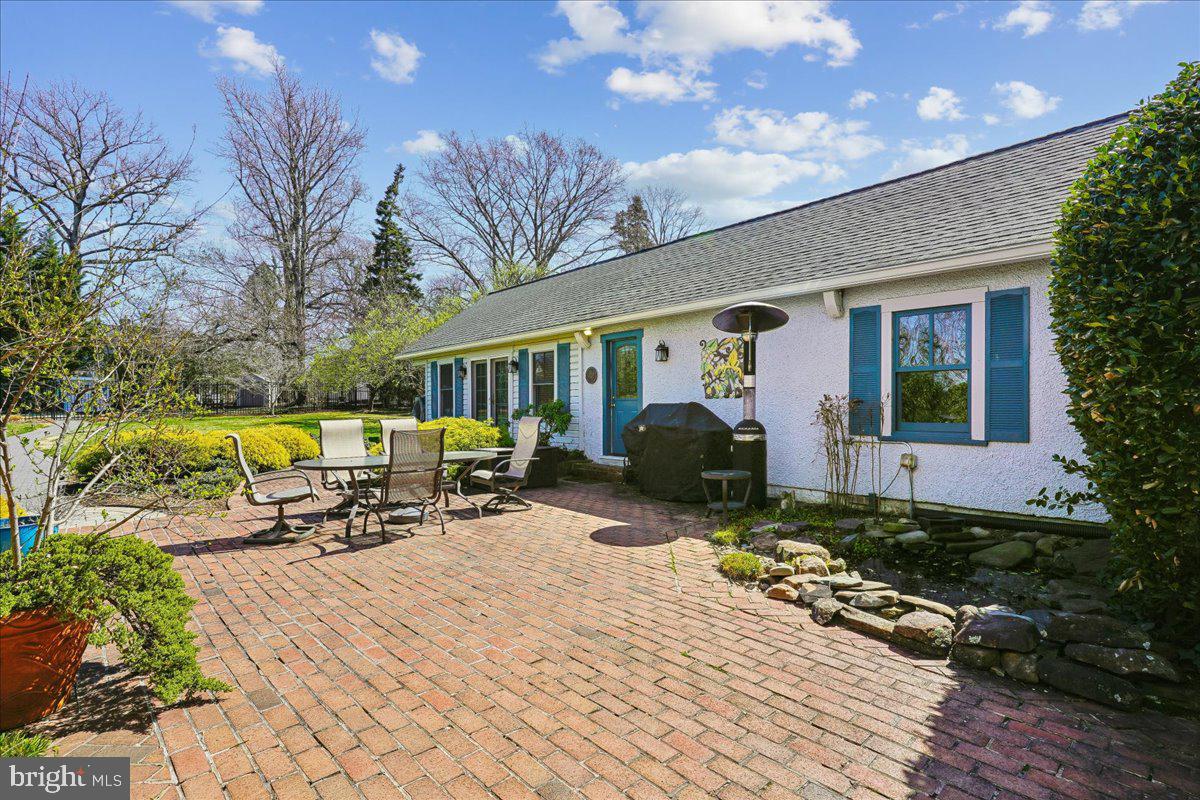 PT ROCKVILLE TWN RES 1 - Residential