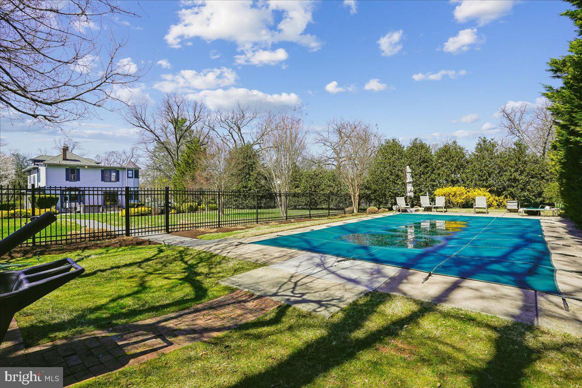 PT ROCKVILLE TWN RES 1 - Residential