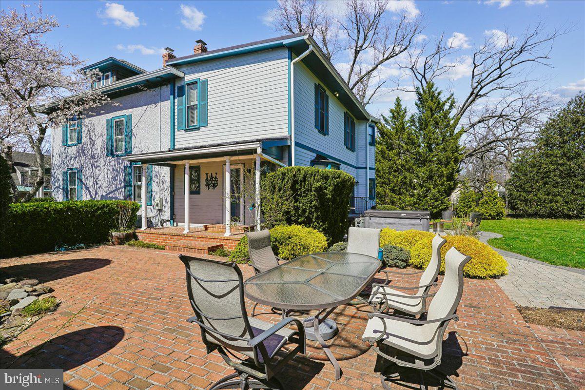 PT ROCKVILLE TWN RES 1 - Residential