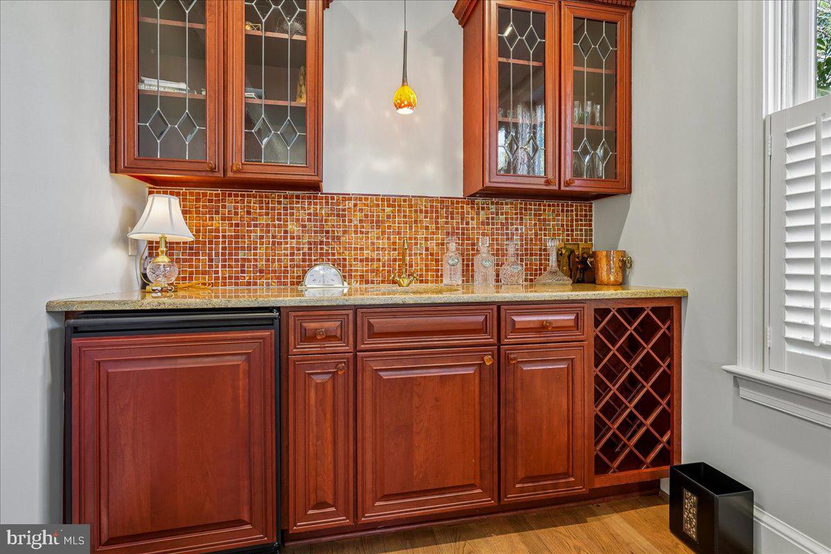 PT ROCKVILLE TWN RES 1 - Residential