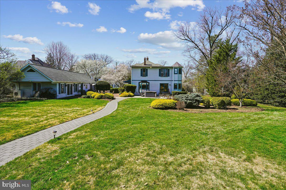 PT ROCKVILLE TWN RES 1 - Residential