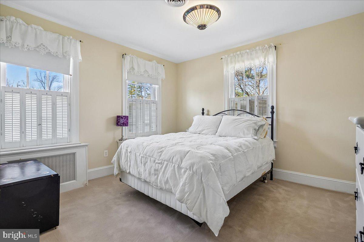 PT ROCKVILLE TWN RES 1 - Residential