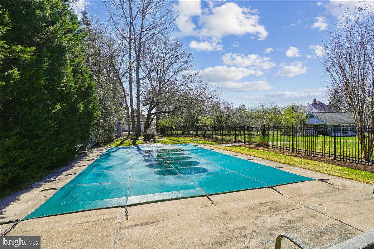 PT ROCKVILLE TWN RES 1 - Residential