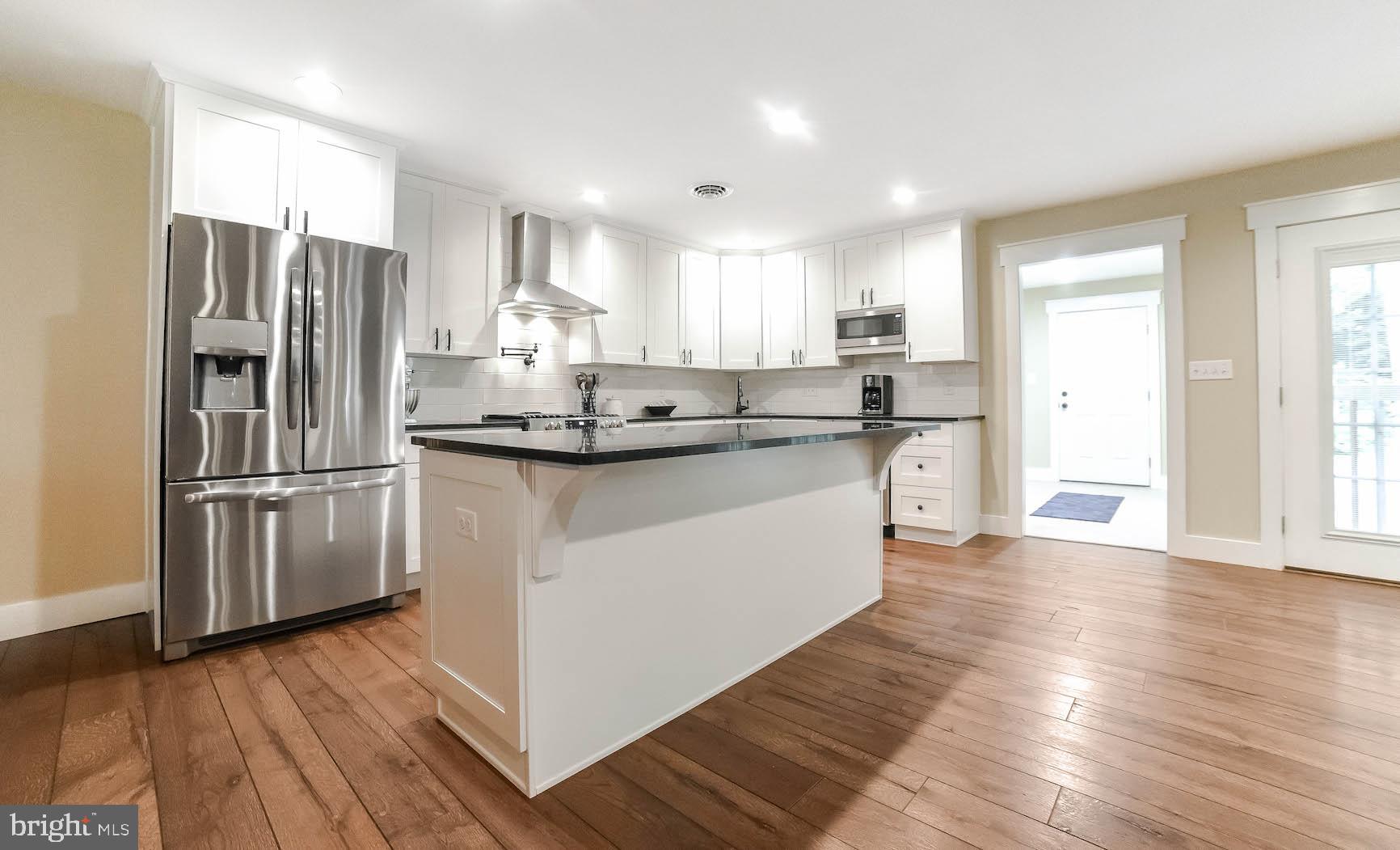 TALL TIMBERS - Residential