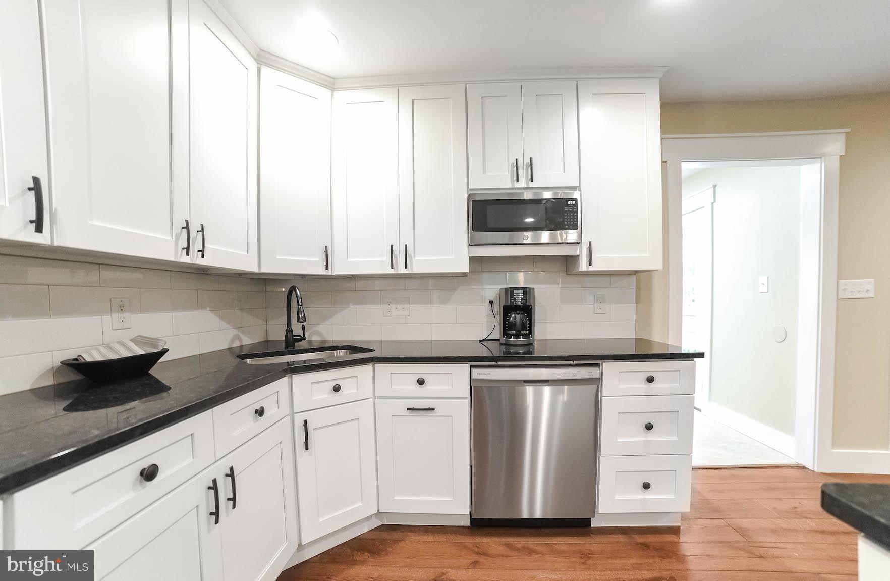 TALL TIMBERS - Residential