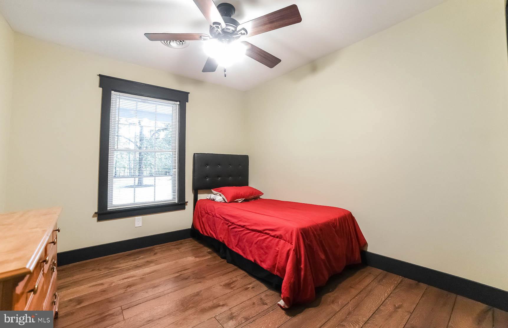 TALL TIMBERS - Residential