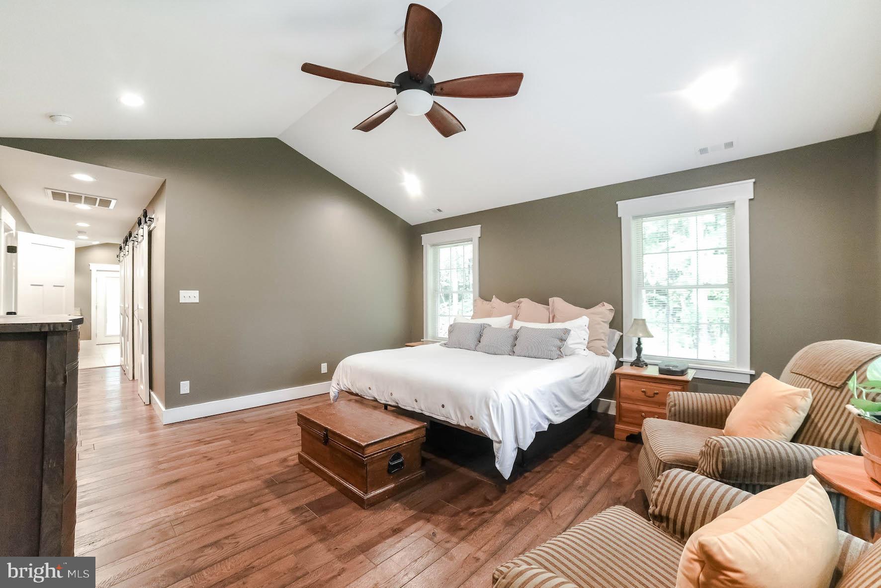 TALL TIMBERS - Residential