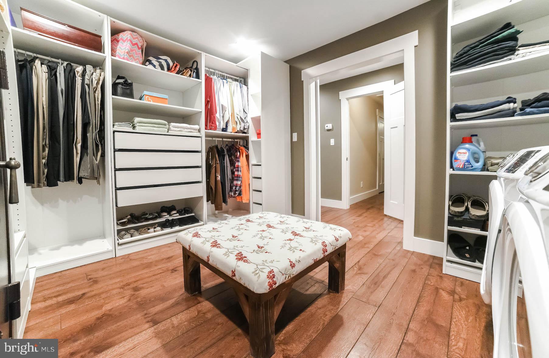 TALL TIMBERS - Residential