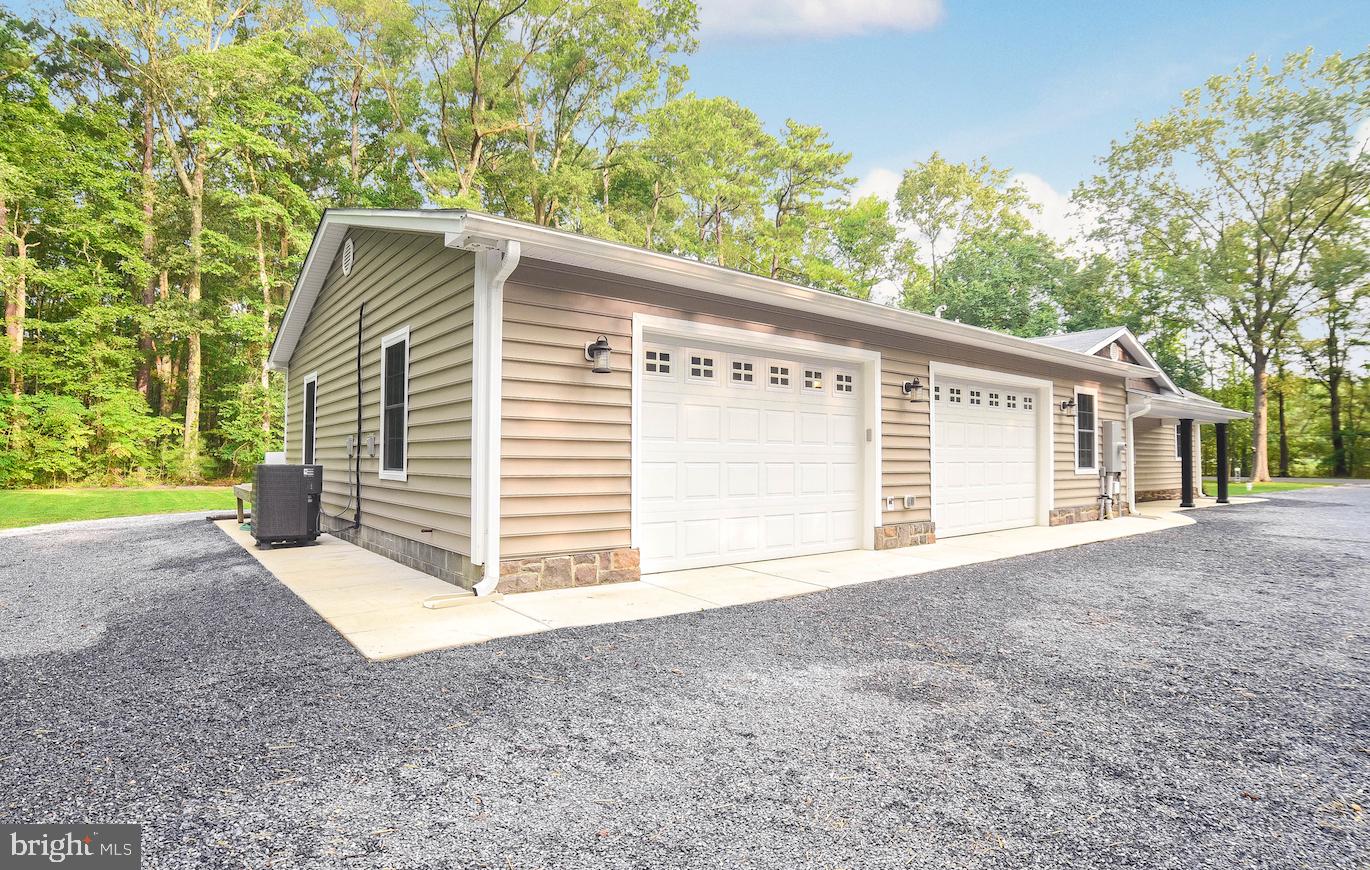 TALL TIMBERS - Residential