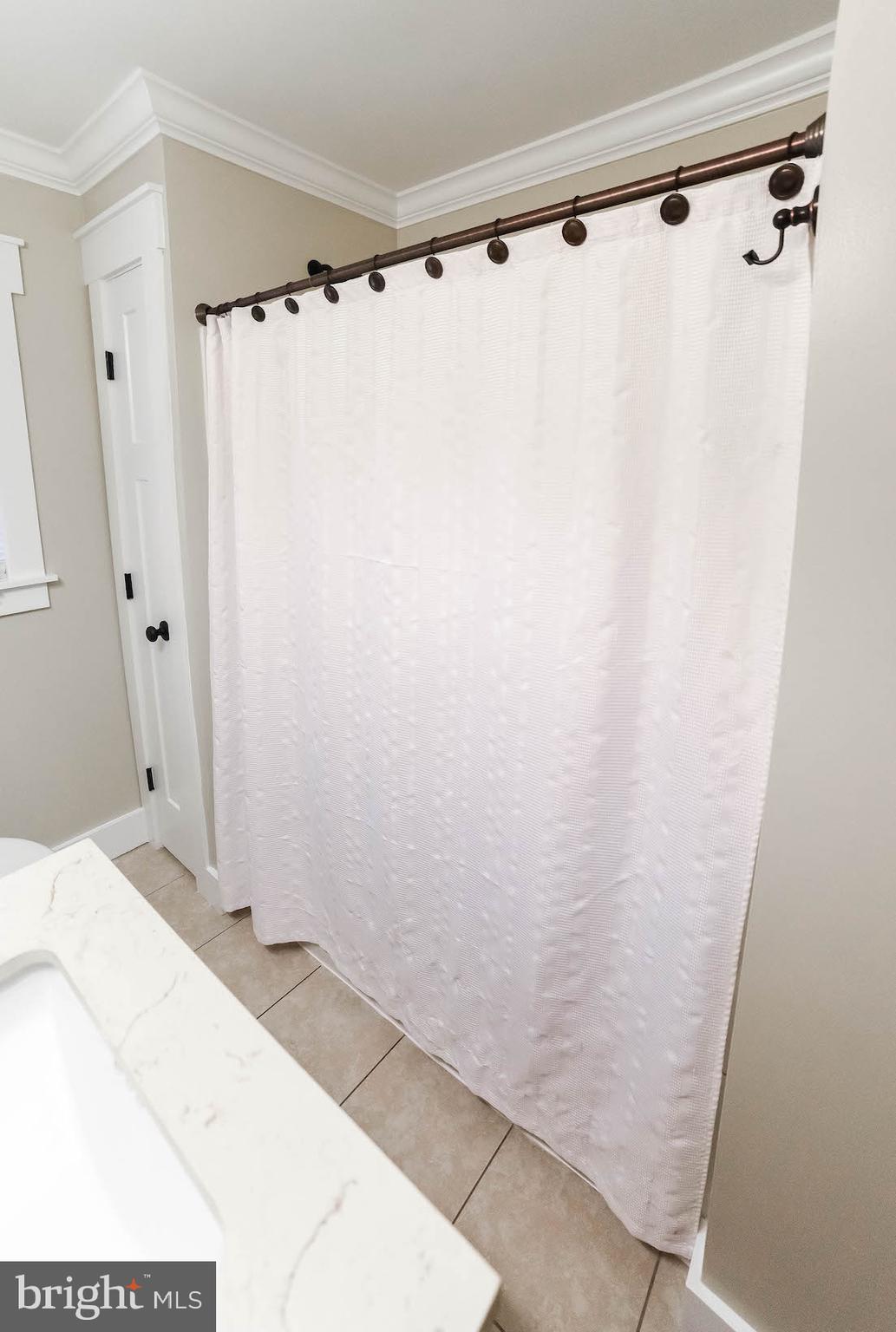 TALL TIMBERS - Residential