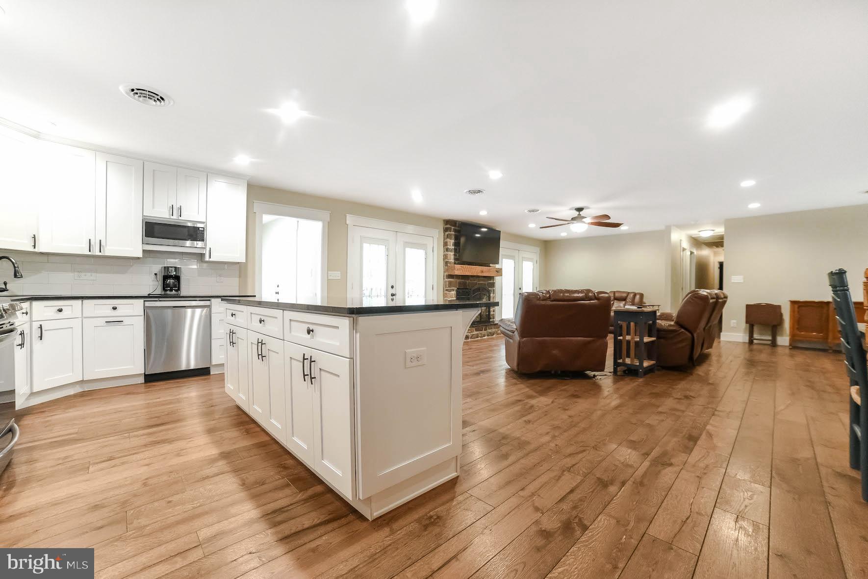 TALL TIMBERS - Residential