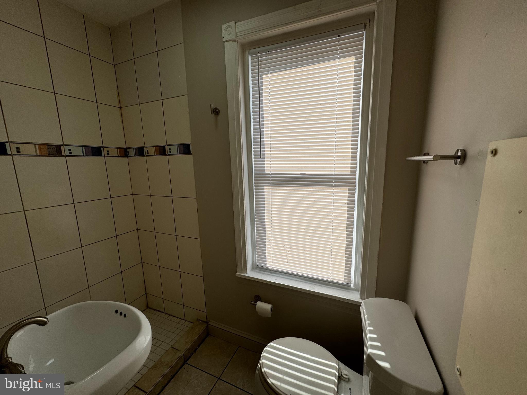 NICETOWN - Residential Lease