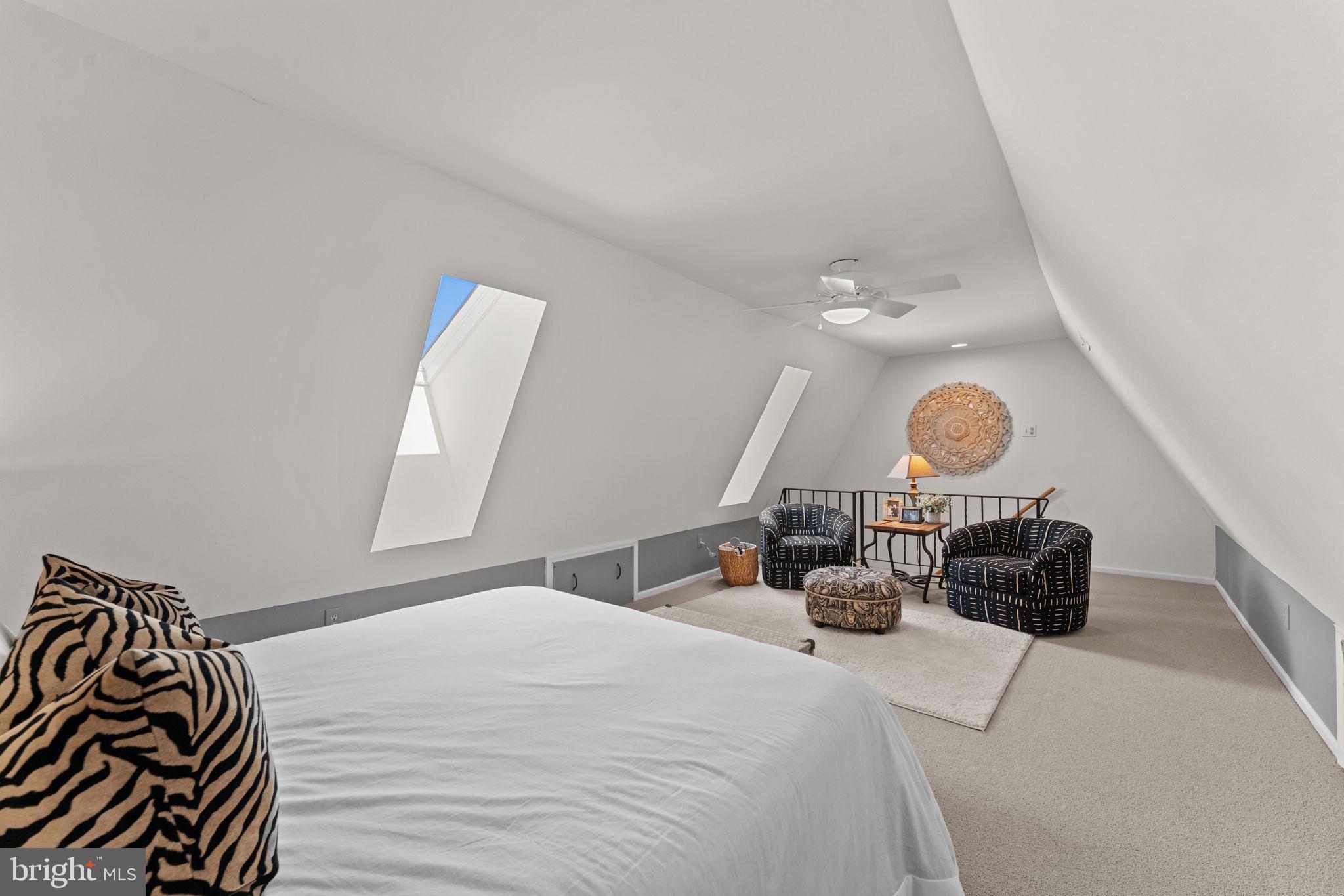 WEATHERSTONE - Residential