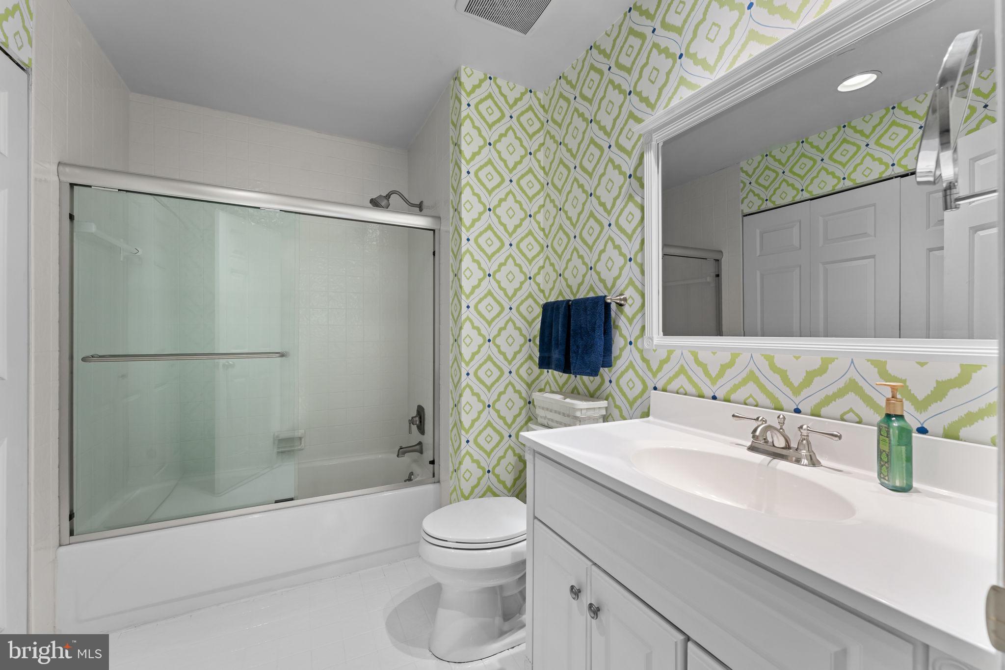 WEATHERSTONE - Residential