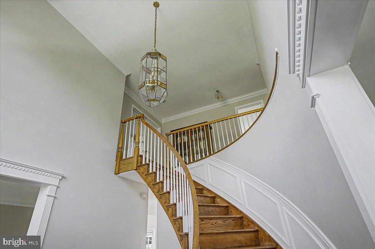 NORWALK - Residential