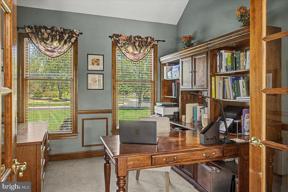 NORWALK - Residential