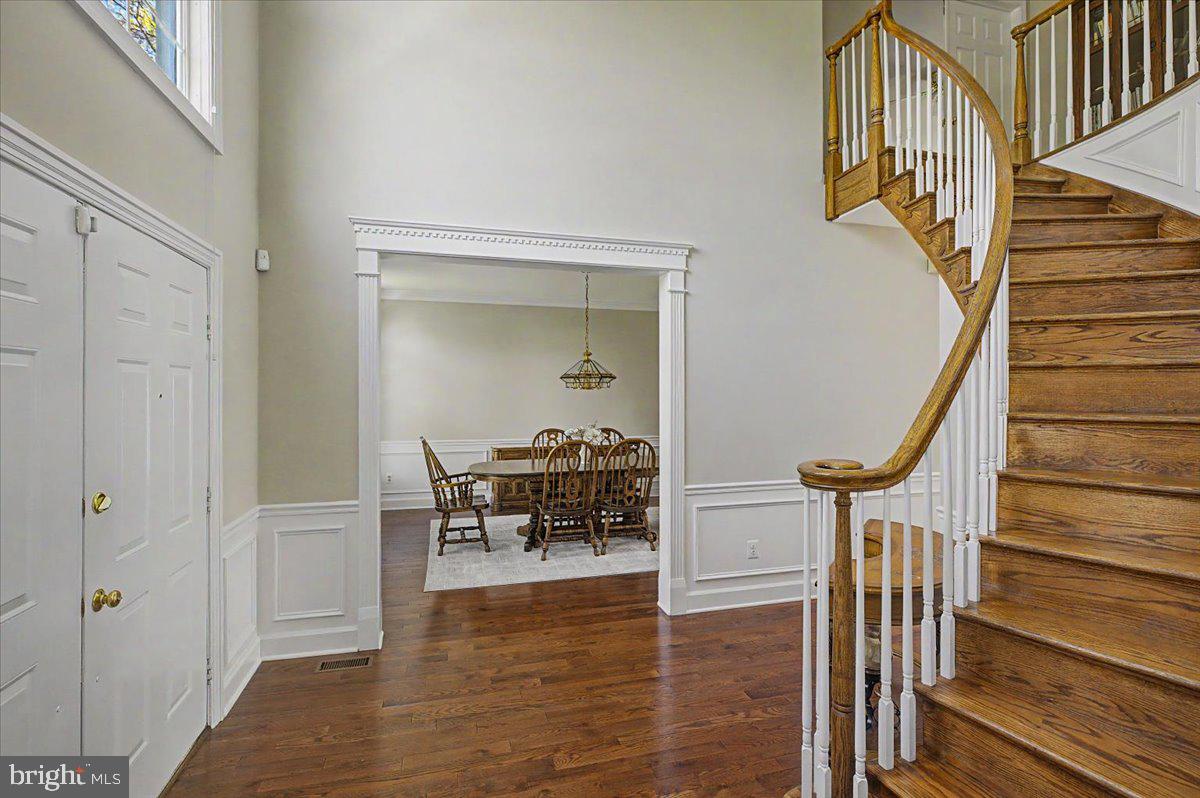 NORWALK - Residential