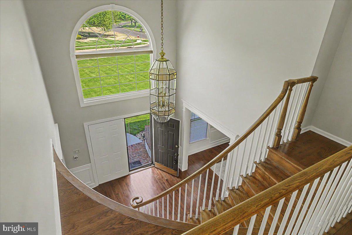 NORWALK - Residential