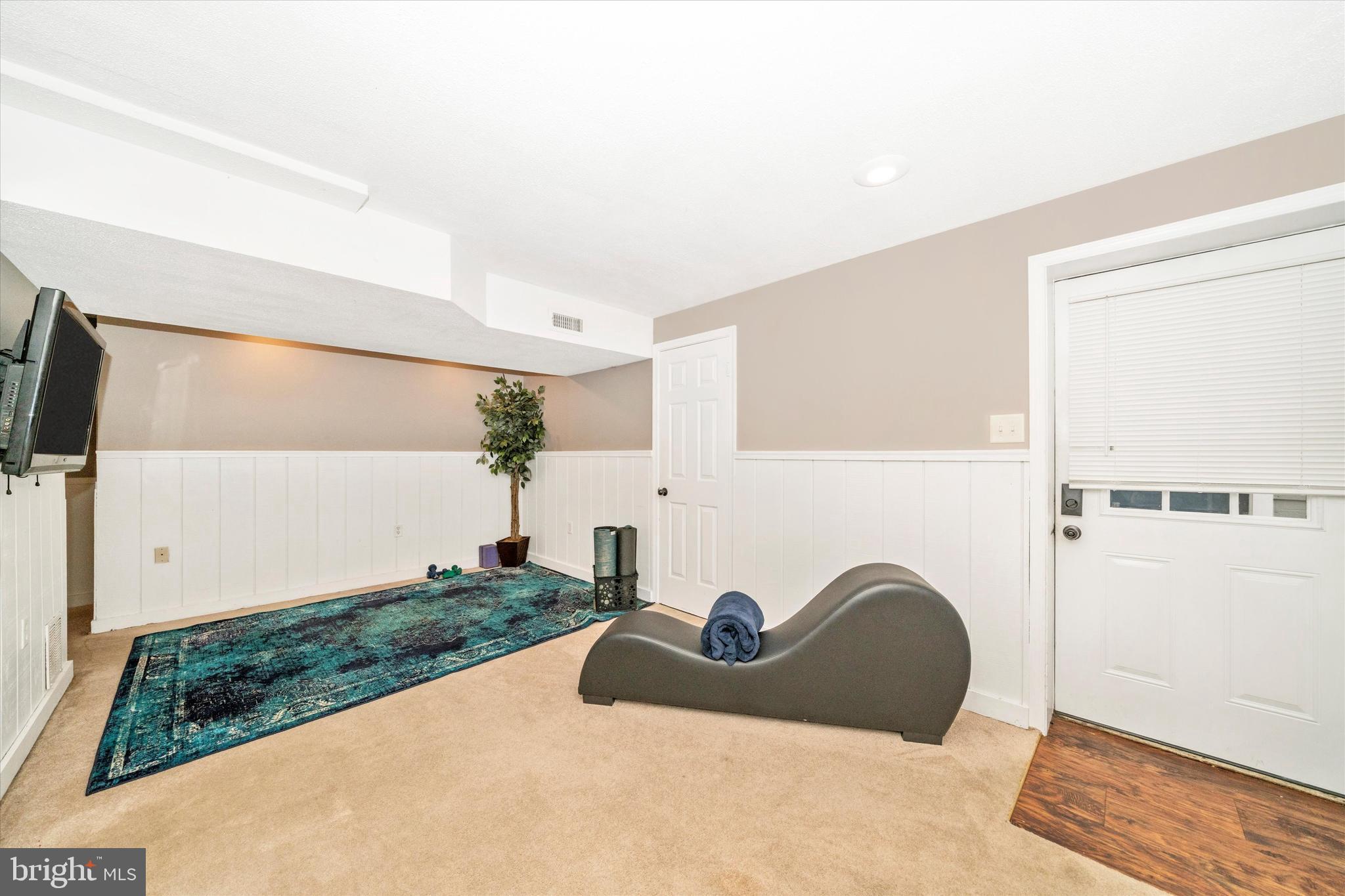 COURTS OF PINEHURST - Residential