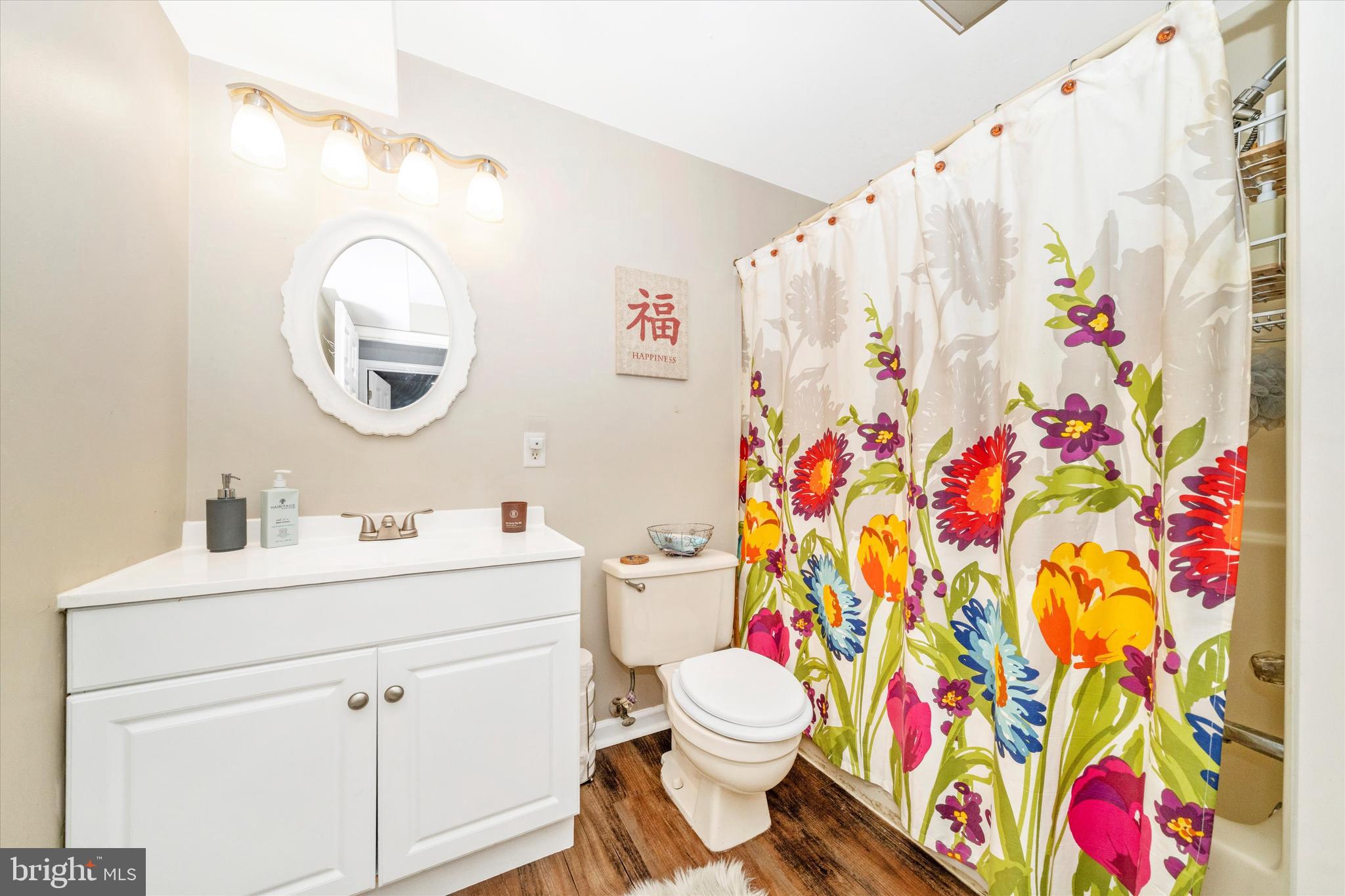 COURTS OF PINEHURST - Residential