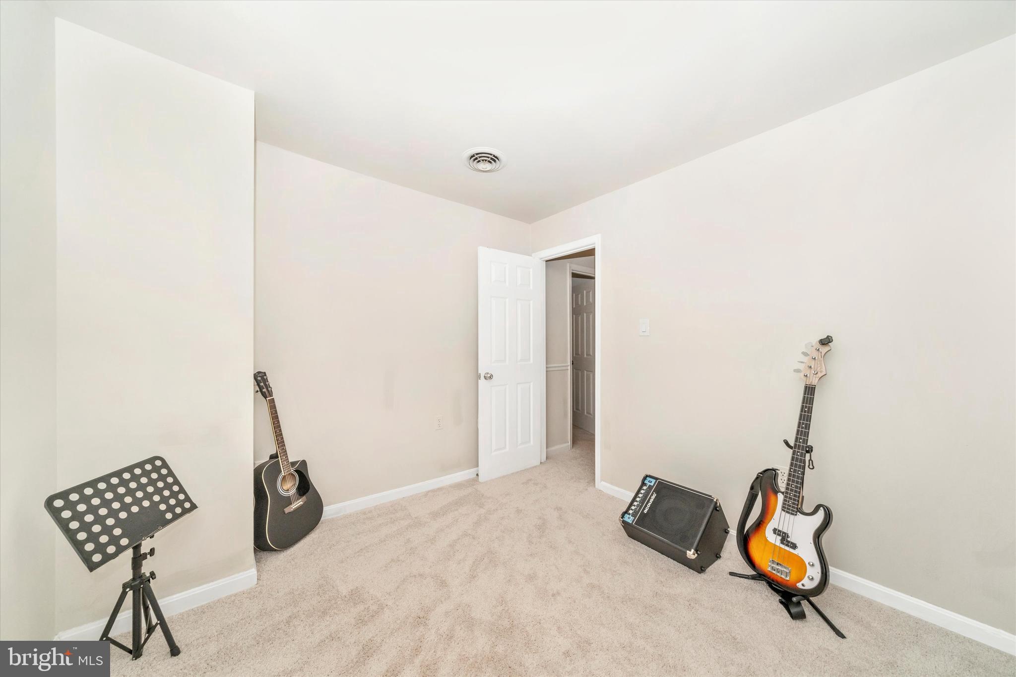 COURTS OF PINEHURST - Residential