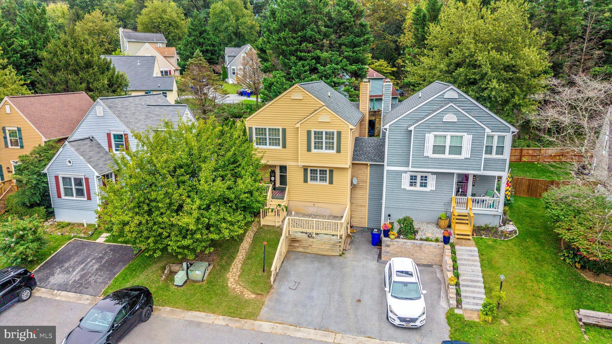 COURTS OF PINEHURST - Residential