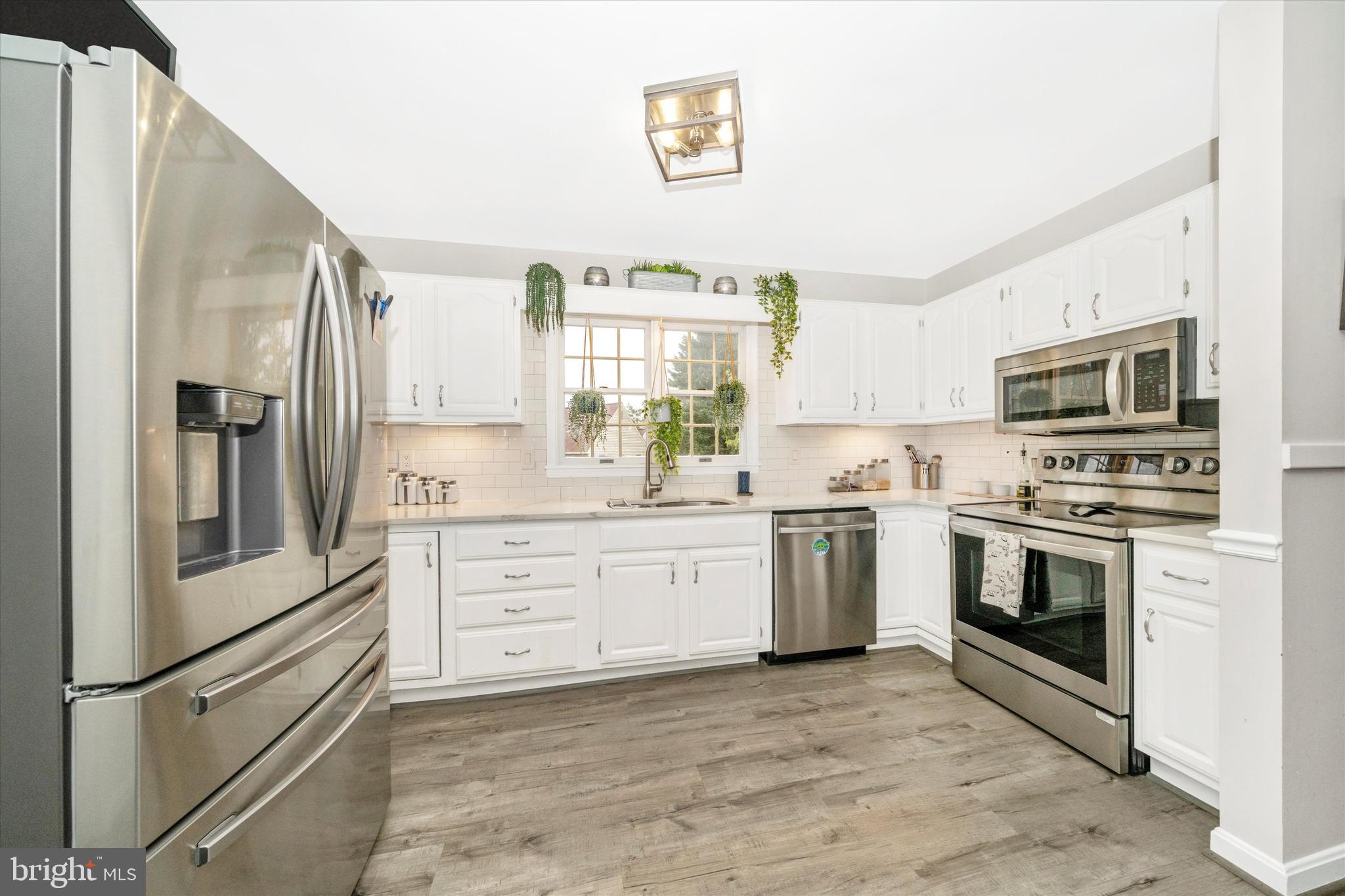 COURTS OF PINEHURST - Residential