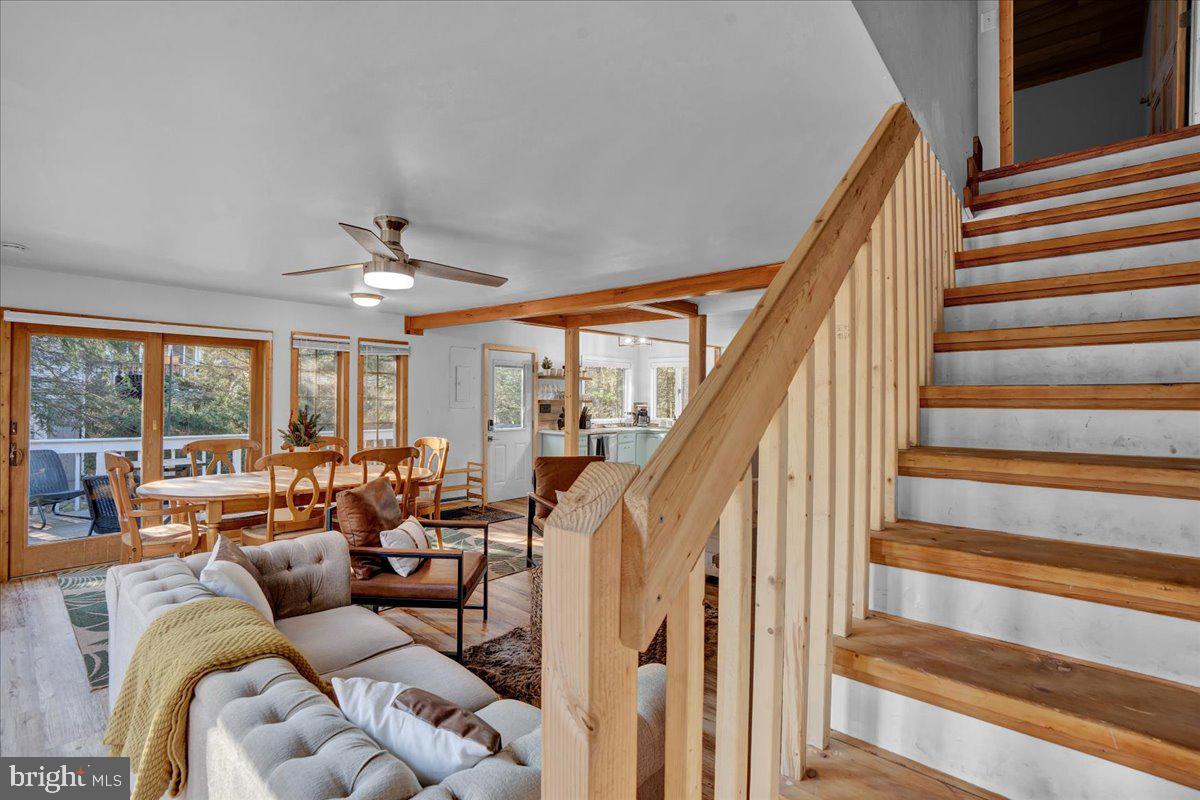 STILLWATER LAKES CIVIC ASSOC. - Residential