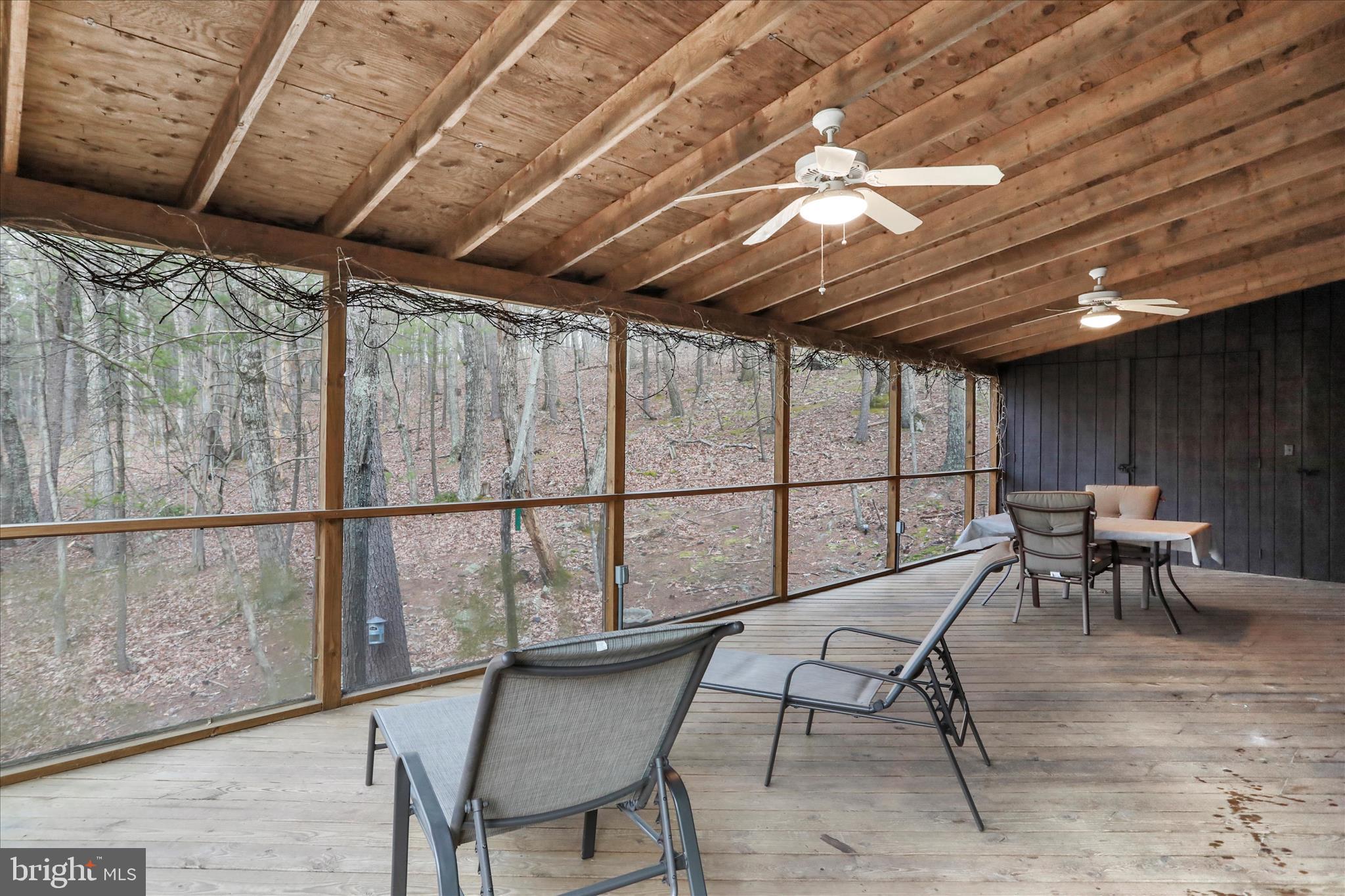 CEDAR RUN - Residential