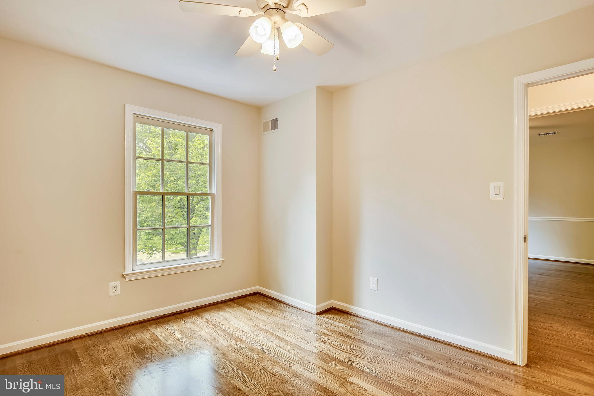 FORT HUNT MANOR - Residential