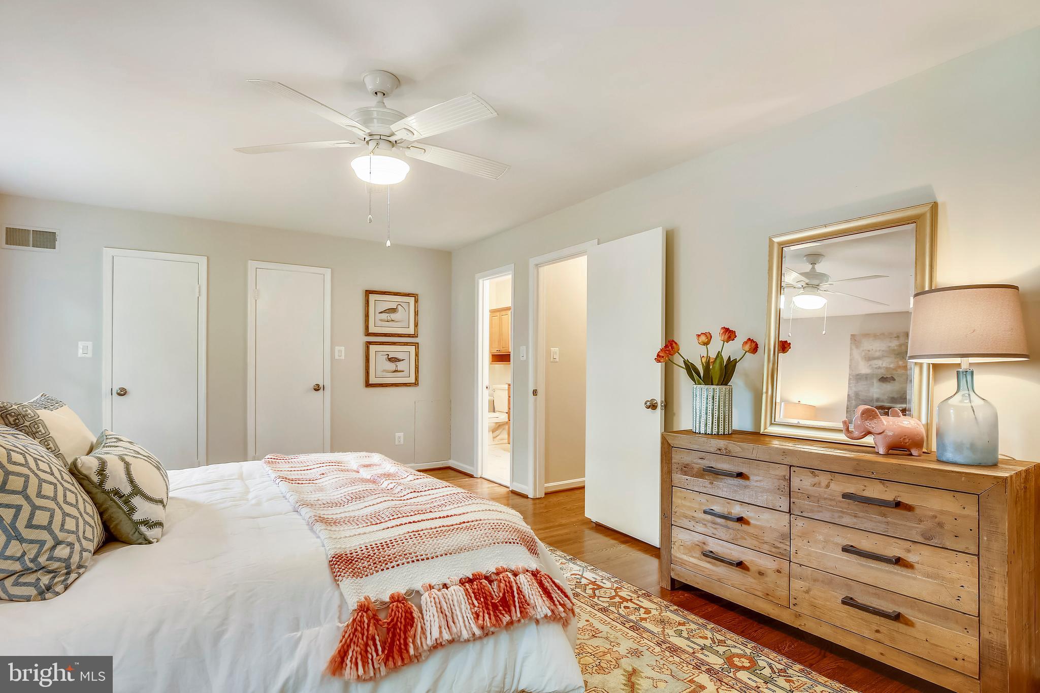 FORT HUNT MANOR - Residential