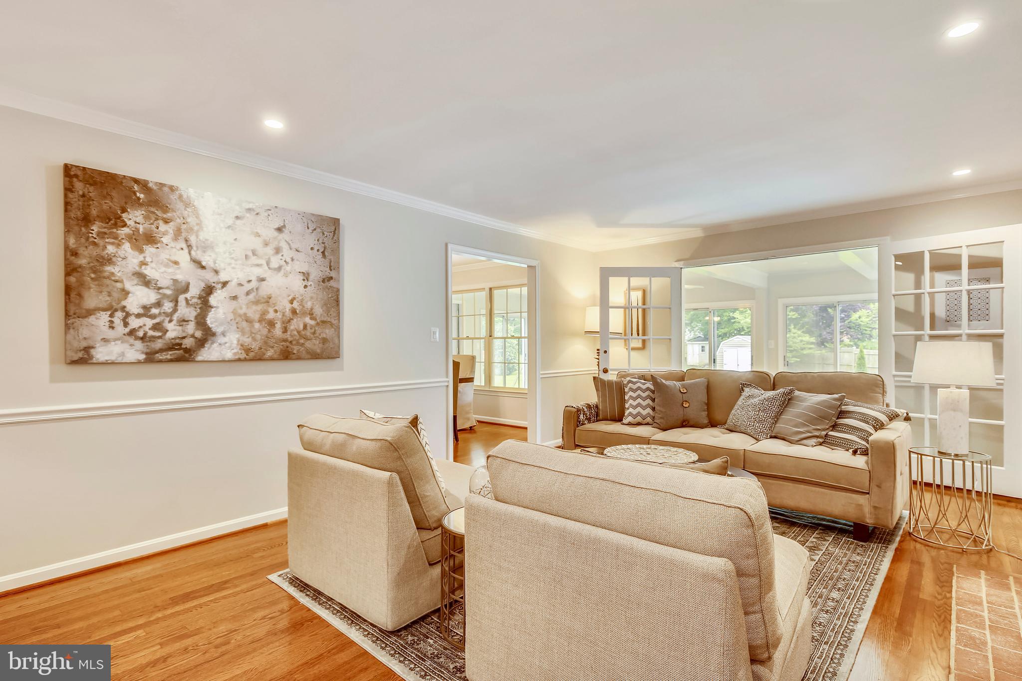 FORT HUNT MANOR - Residential