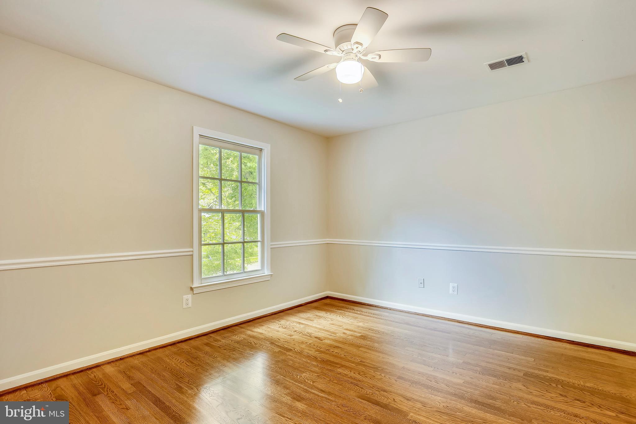 FORT HUNT MANOR - Residential