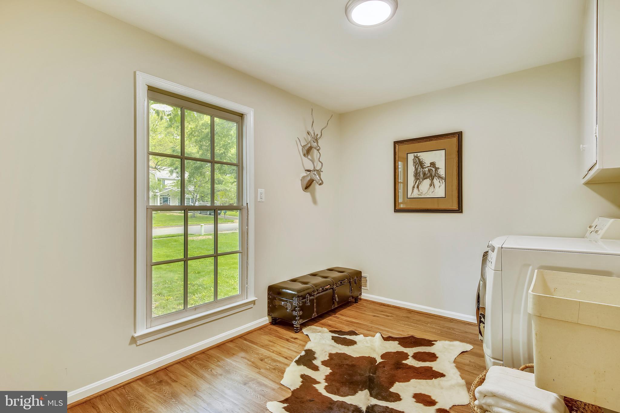 FORT HUNT MANOR - Residential