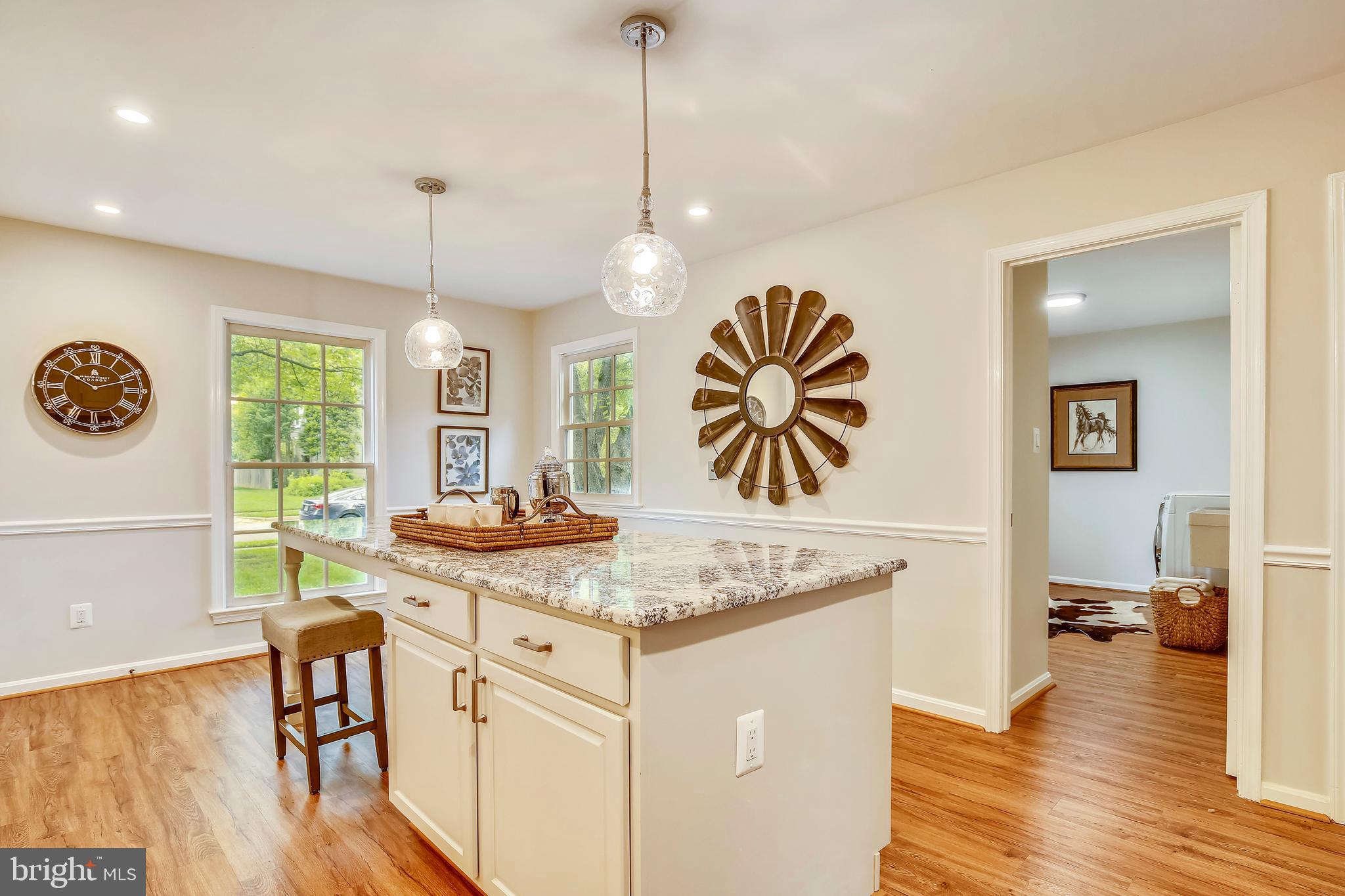 FORT HUNT MANOR - Residential