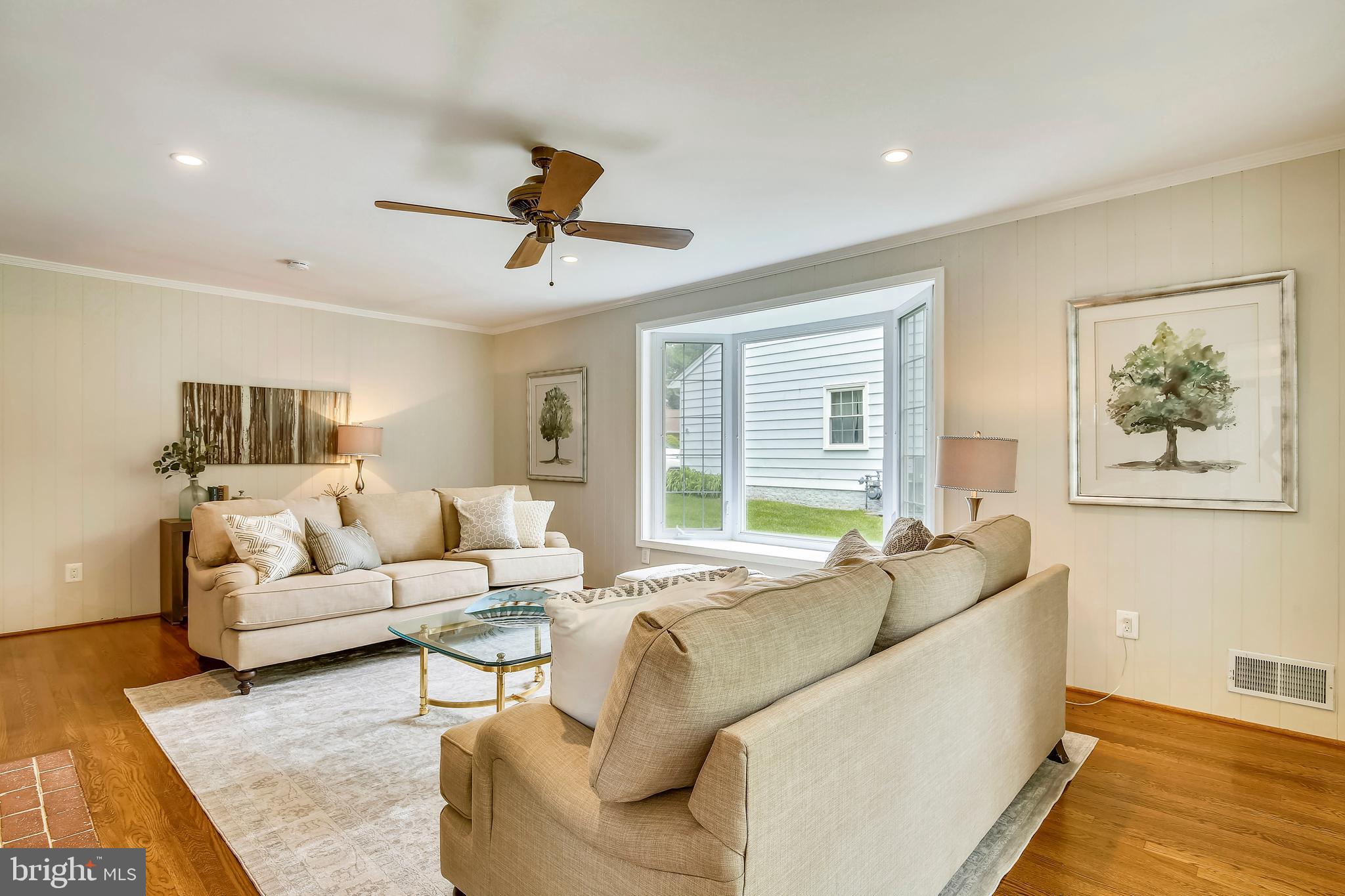 FORT HUNT MANOR - Residential