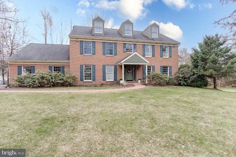 115 HEISKEL DRIVE PORT MATILDA PA 16870