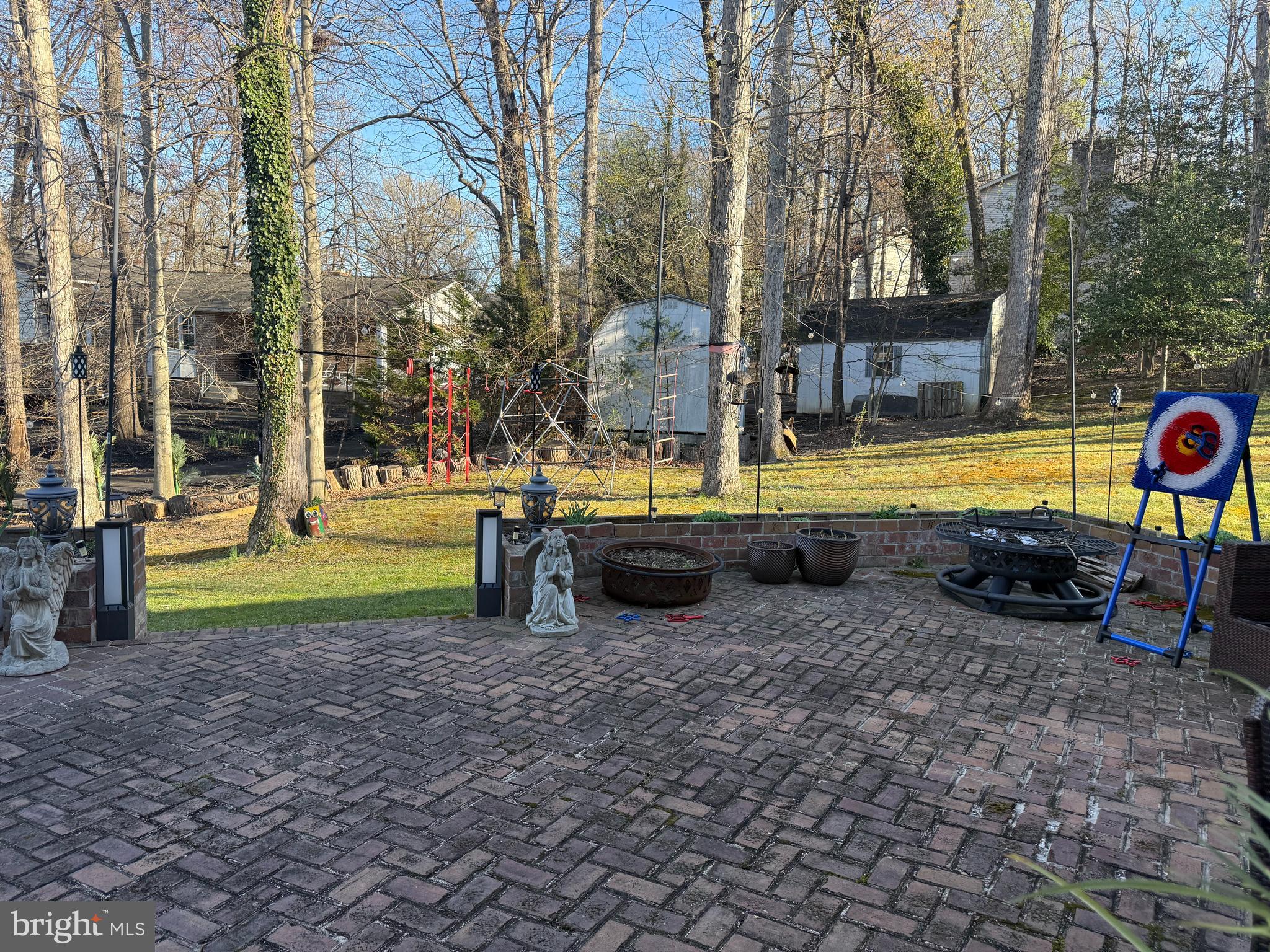 GRAHAM PARK SHORES - Residential